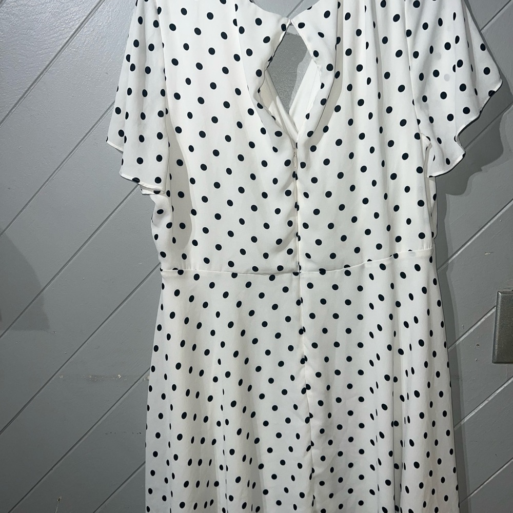 Express flow polkadot dress